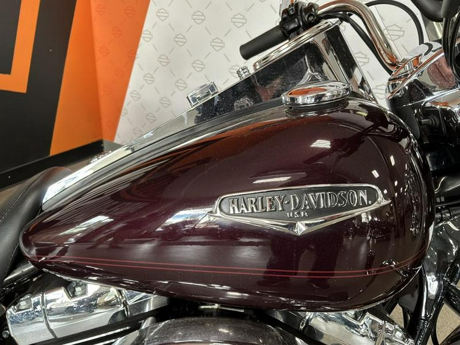 2006 Harley-Davidson® FLHRCI - Road King® Classic