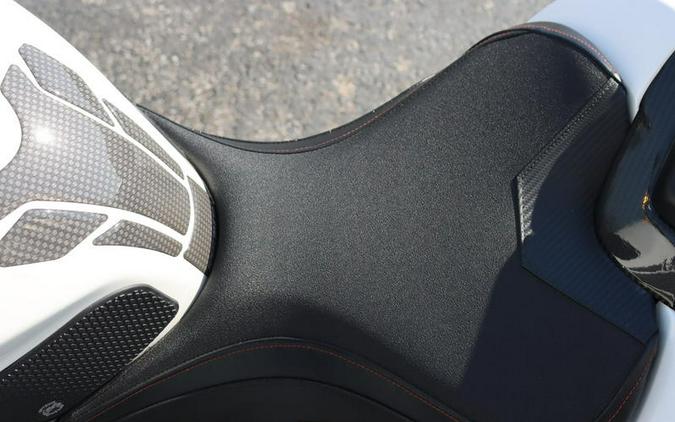 2016 Triumph Speed Triple R ABS