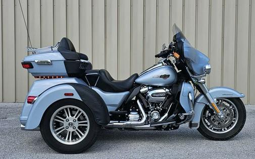 2023 Harley-Davidson FLHTCUTG - Tri Glide Ultra