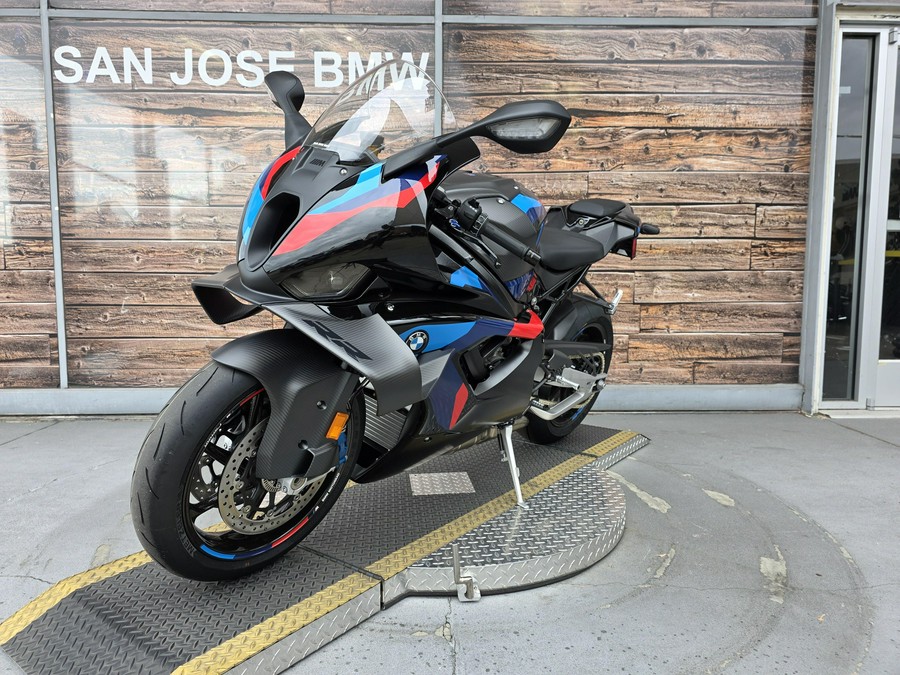 2026 BMW M 1000 RR