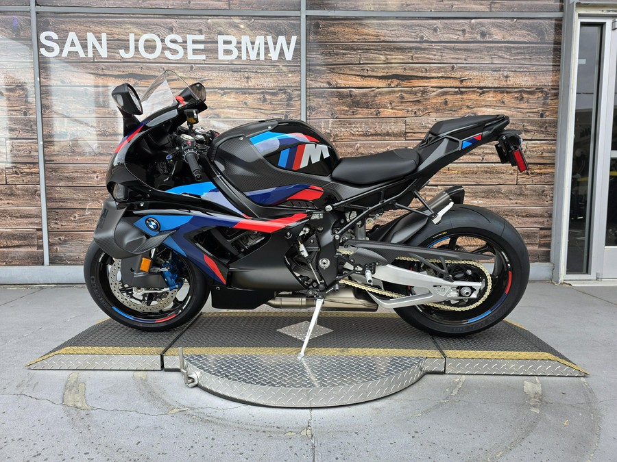 2026 BMW M 1000 RR