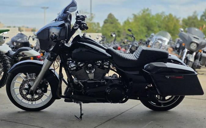 2019 Harley-Davidson Street Glide FLHX