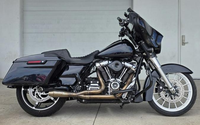 2019 Harley-Davidson Street Glide FLHX