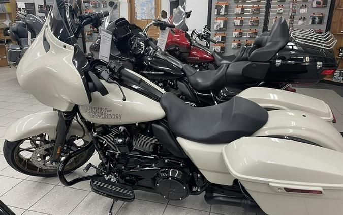 2023 Harley-Davidson® FLHXST - Street Glide® ST