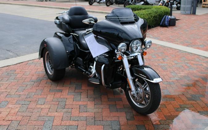 2021 Harley-Davidson Tri Glide Ultra Trike FLHTCUTG