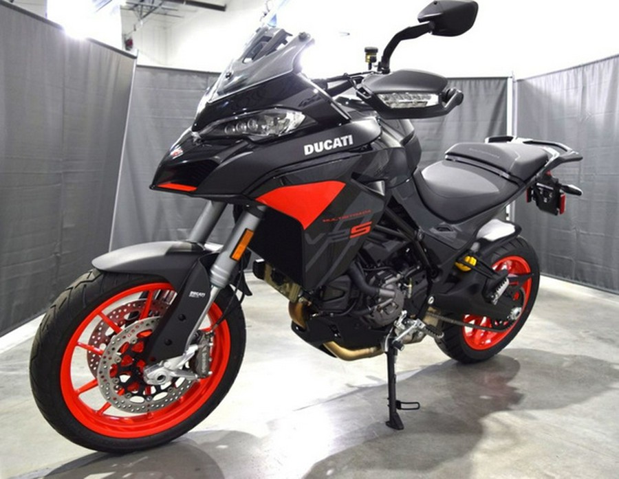 2024 Ducati Multistrada V2 S Black