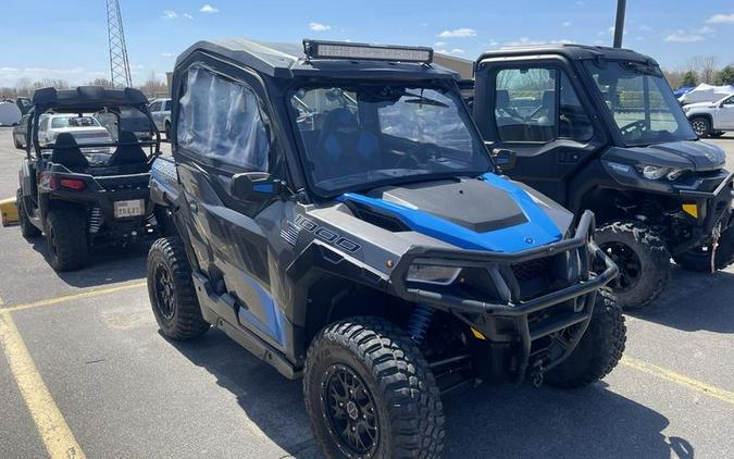 2019 Polaris® General® 1000 EPS Deluxe Titanium Metallic