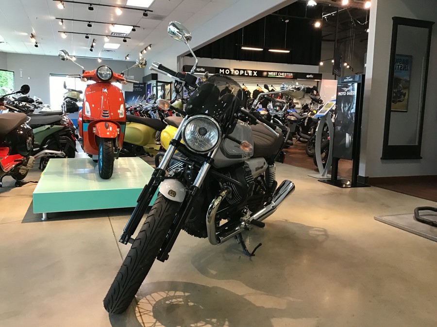 2021 Moto Guzzi V7 Special E5