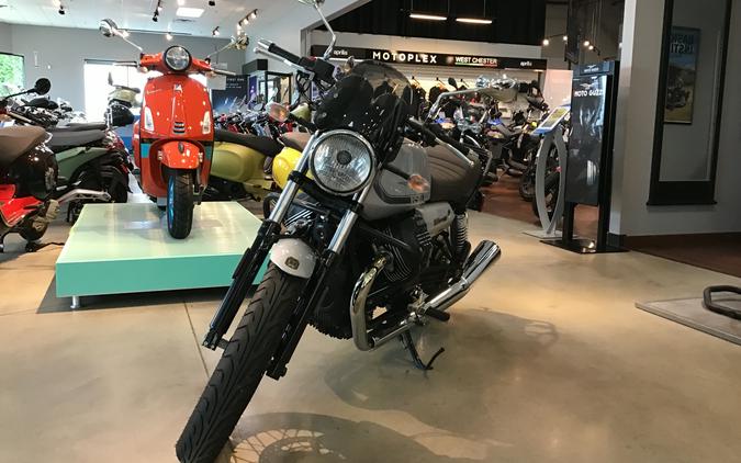 2021 Moto Guzzi V7 Special E5