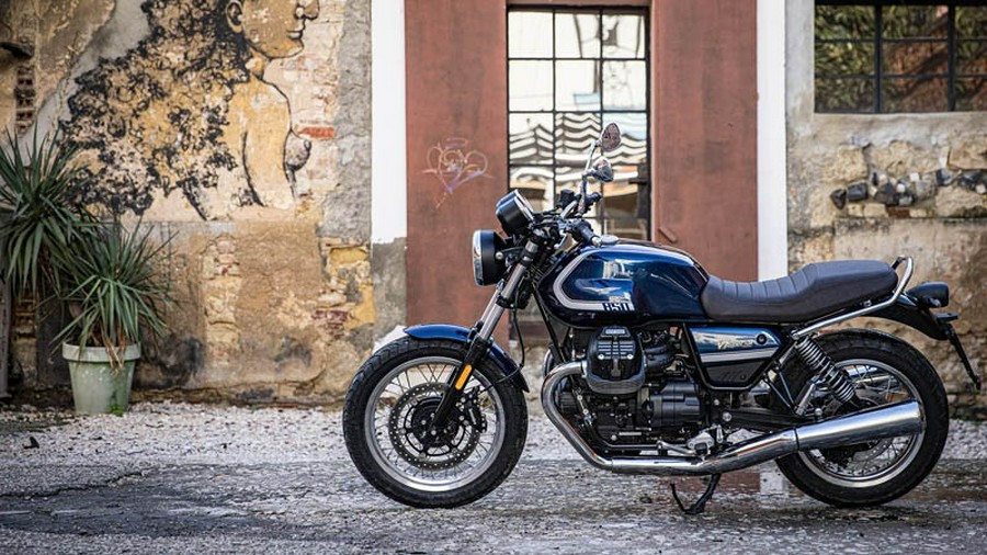 2021 Moto Guzzi V7 Special E5