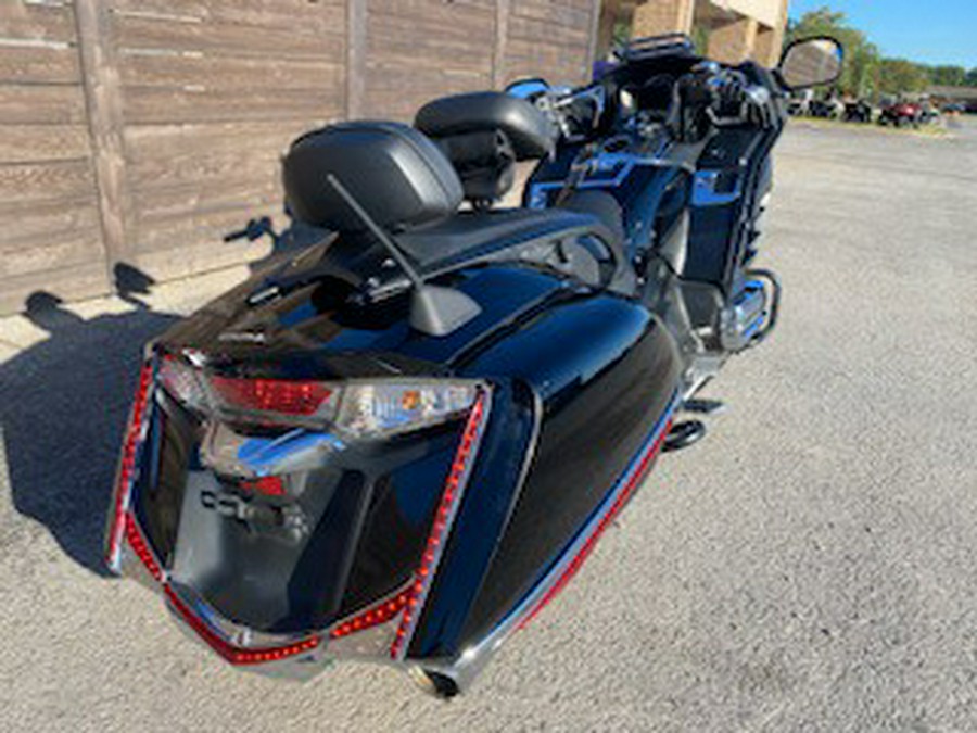 2014 Honda GL1800 GOLDWING F6B DELUXE