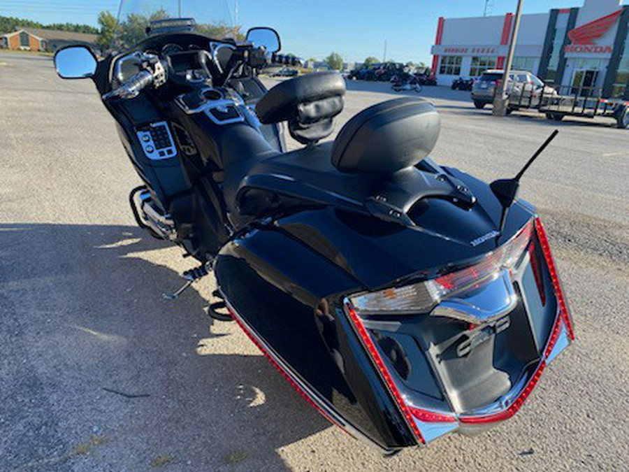 2014 Honda GL1800 GOLDWING F6B DELUXE