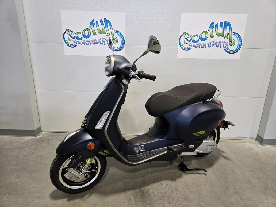 2025 Vespa Primavera 150 Tech