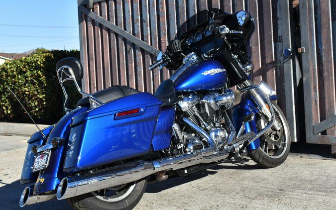 2017 Harley-Davidson® Street Glide® Special FLHXS