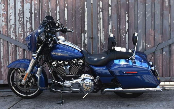 2017 Harley-Davidson® Street Glide® Special FLHXS