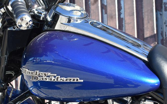 2017 Harley-Davidson® Street Glide® Special FLHXS