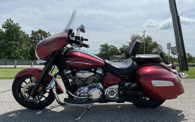 2014 Yamaha Stratoliner Deluxe