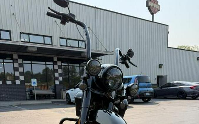 2021 Harley-Davidson Road King Special Vivid Black