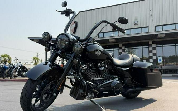 2021 Harley-Davidson Road King Special Vivid Black