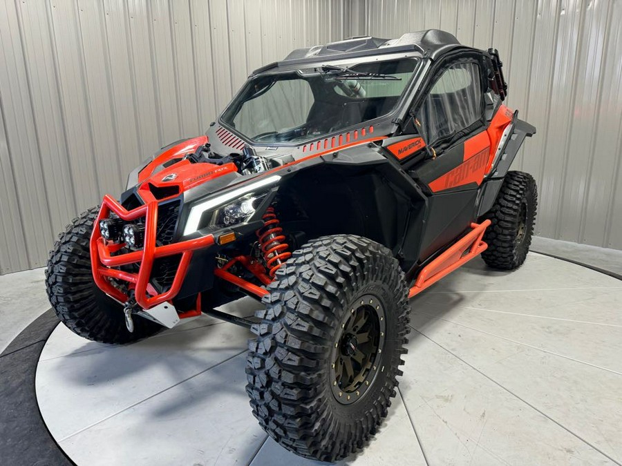 2022 Can-Am MAVERICK X3 DS TURBO RR 64" * ONLY 172 Miles *