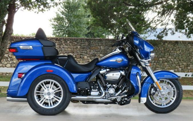 2024 Harley-Davidson® FLHTCUTG - Tri Glide® Ultra