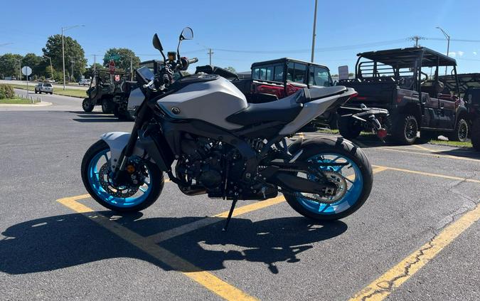 2025 Yamaha MT 09