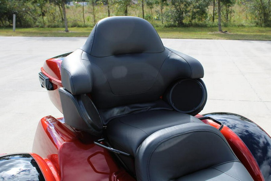 2025 Harley-Davidson® FLHTCUTG - Tri Glide® Ultra