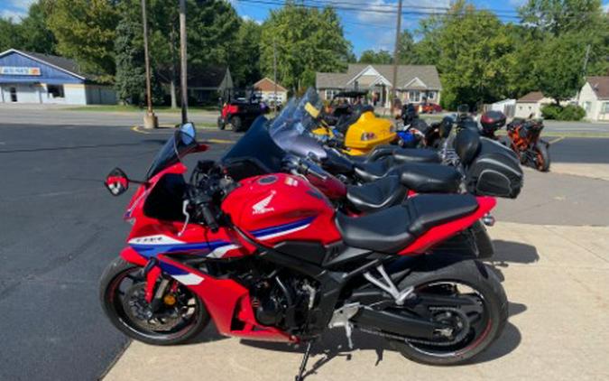 2026 Honda CBR650R E-Clutch