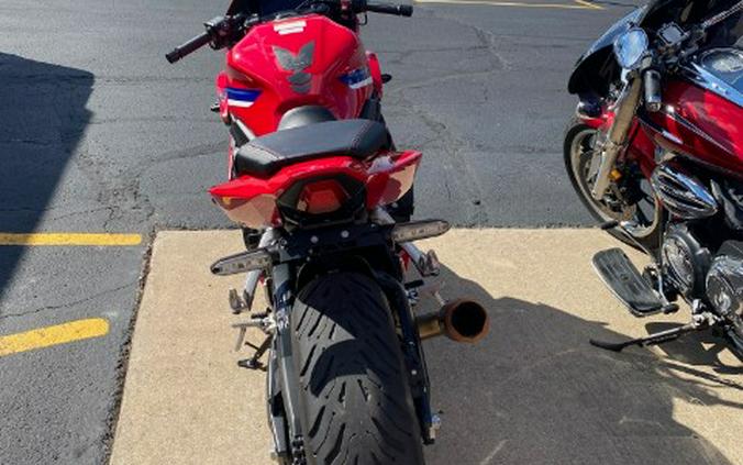 2026 Honda CBR650R E-Clutch