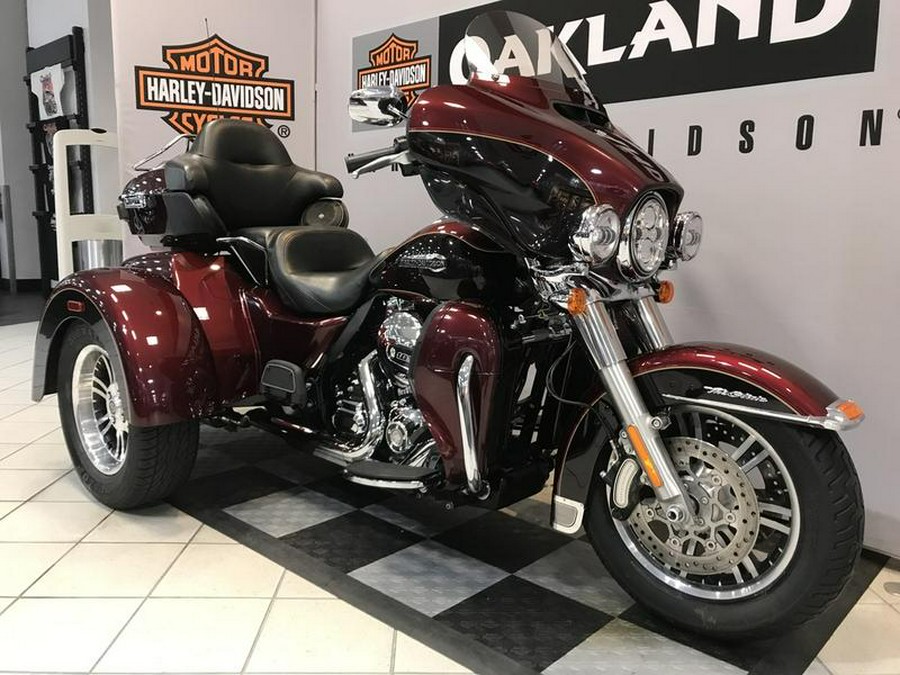 2014 Harley-Davidson® FLHTCUTG - Tri Glide® Ultra