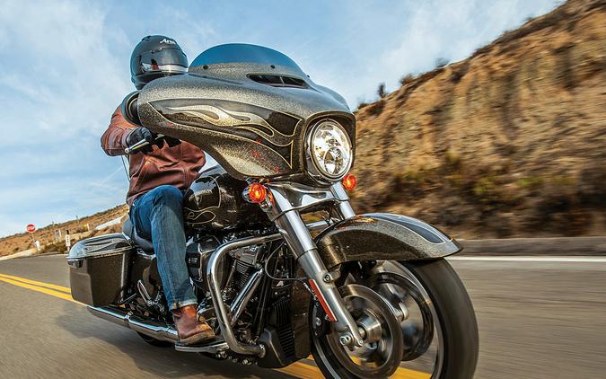 2019 HARLEY-DAVIDSON FLHT - F678415