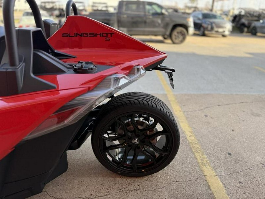 2026 Polaris Slingshot® S Manual
