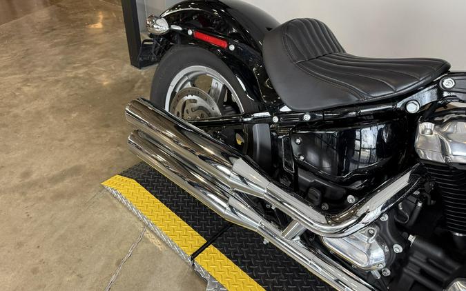 2024 Harley-Davidson® Softail® Standard