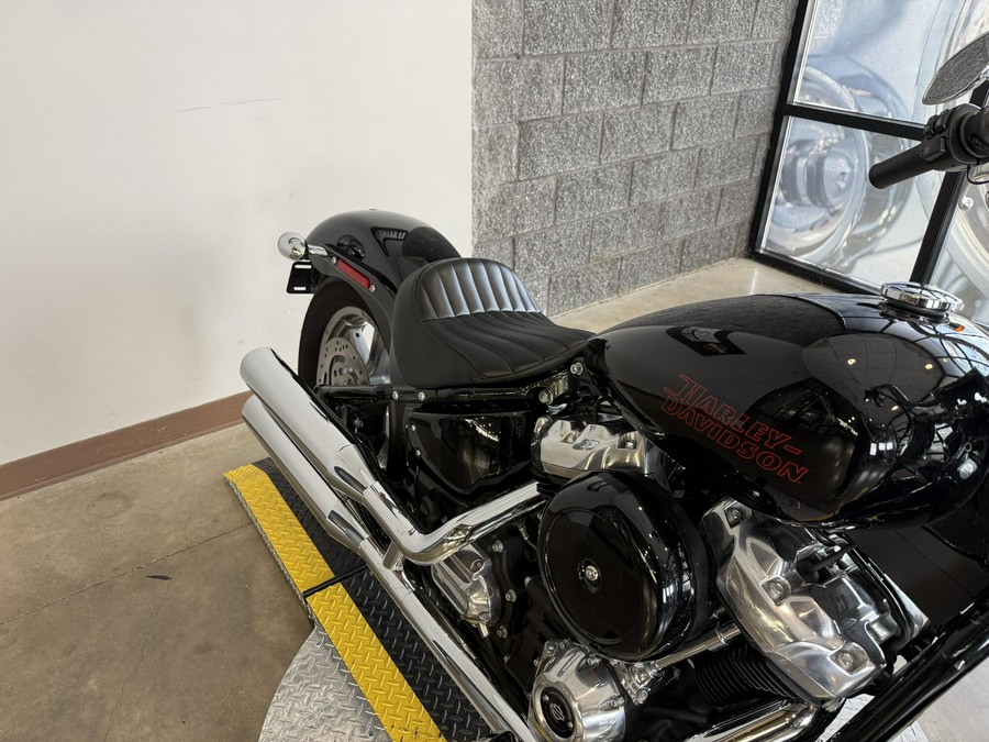 2024 Harley-Davidson® Softail® Standard