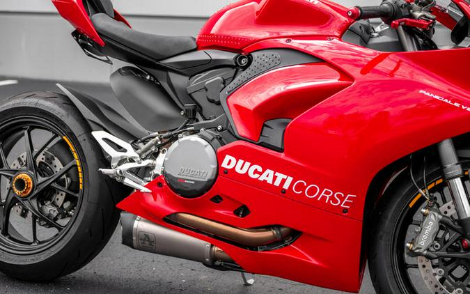 2023 Ducati Panigale V2 Ducati Red