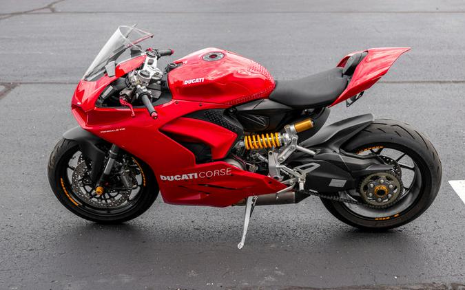 2023 Ducati Panigale V2 Ducati Red