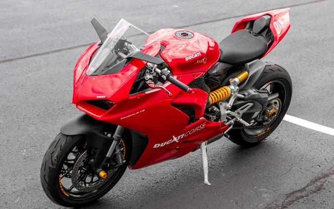 2023 Ducati Panigale V2 Ducati Red