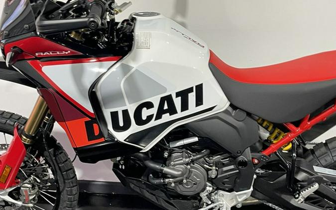 2025 Ducati DesertX Rally