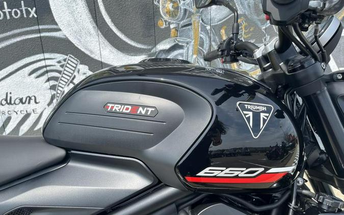 2025 Triumph Trident 660 Jet Black