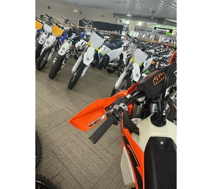 2027 KTM XC 350 F