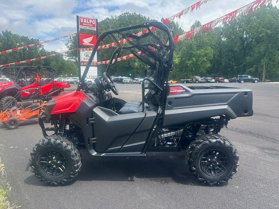 2025 Honda Pioneer 700 Deluxe