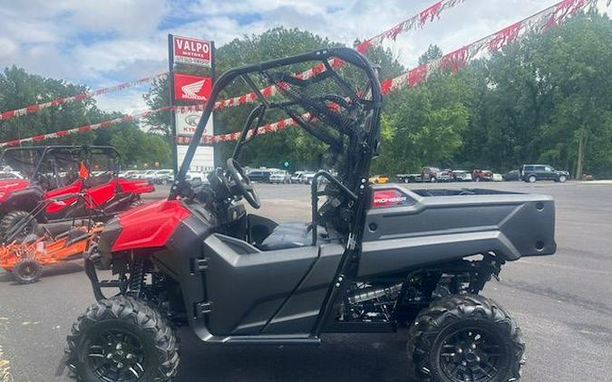 2025 Honda Pioneer 700 Deluxe