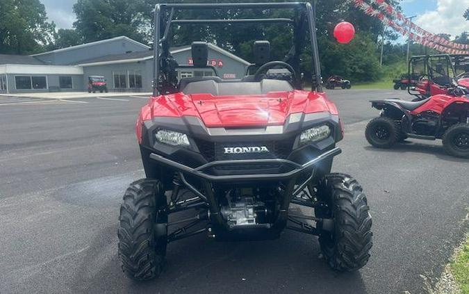 2025 Honda Pioneer 700 Deluxe