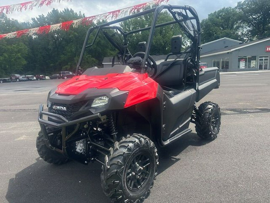 2025 Honda Pioneer 700 Deluxe