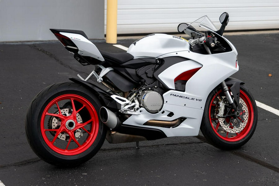 2023 Ducati Panigale V2 White Rosso Livery