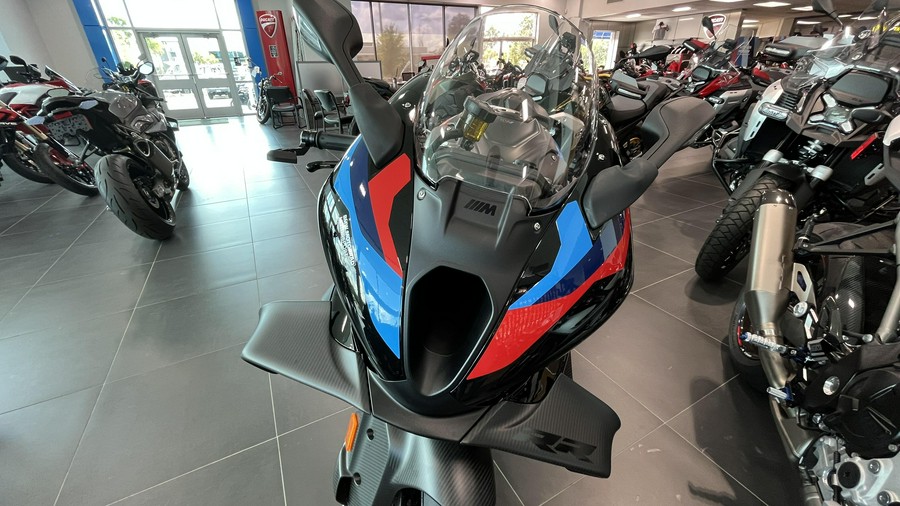 2026 BMW M 1000 RR