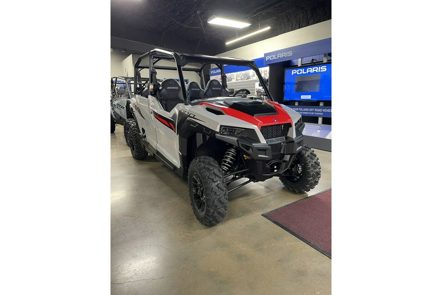 2025 Polaris GENERAL 4 1000 Sport