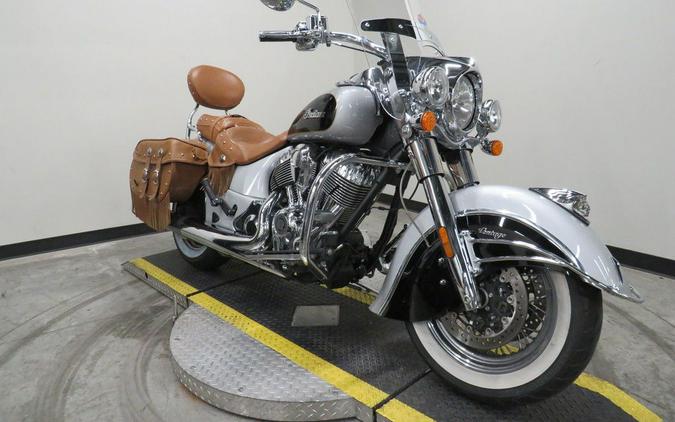 2016 Indian Motorcycle® Chief® Vintage Star Silver and Thunder Black