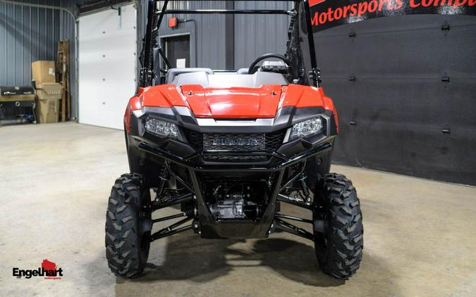 2026 Honda Pioneer 700 Deluxe