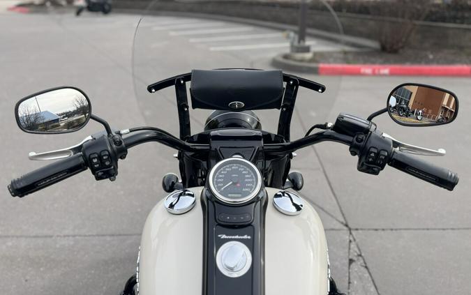 2023 Harley-Davidson® FLRT Freewheeler® White Sand Pearl